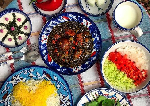 طرز تهیه قورمه سبزی