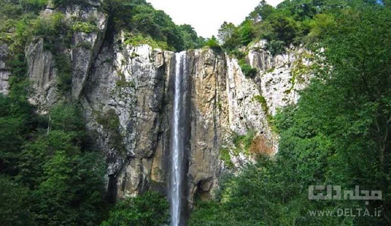 آبشار چرونیز دشت ارژن