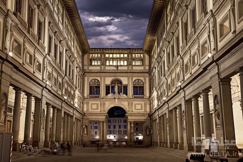 کاخ و گالری اوفیتزی جاذبه‌های فلورانس ایتالیا