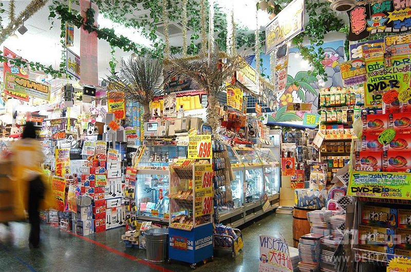 فروشگاه دون کیشوت تفریحات توکیو