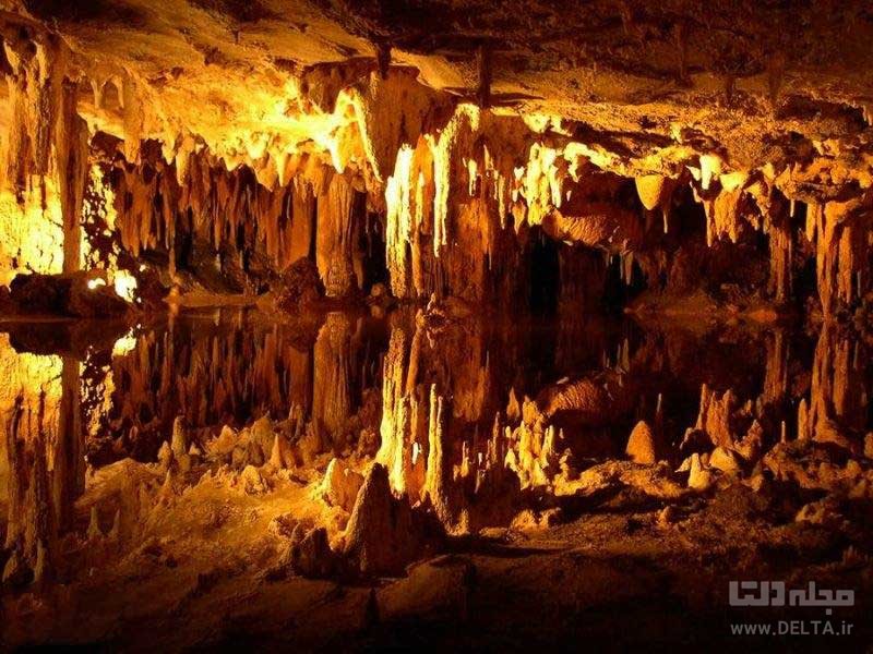 سنگ های رنگارنگ غار کورسانلار در آلانیا