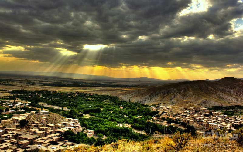 روستای چنشت یا روستای رنگارنگ ایران