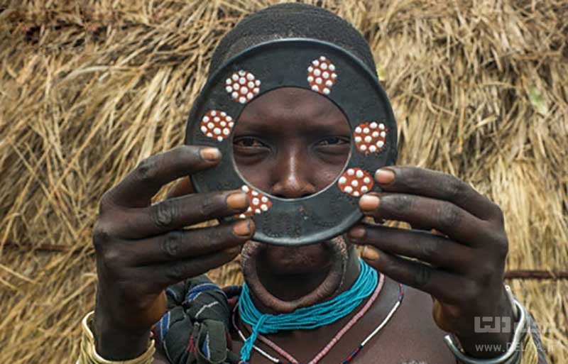 زنان قبیله سورما