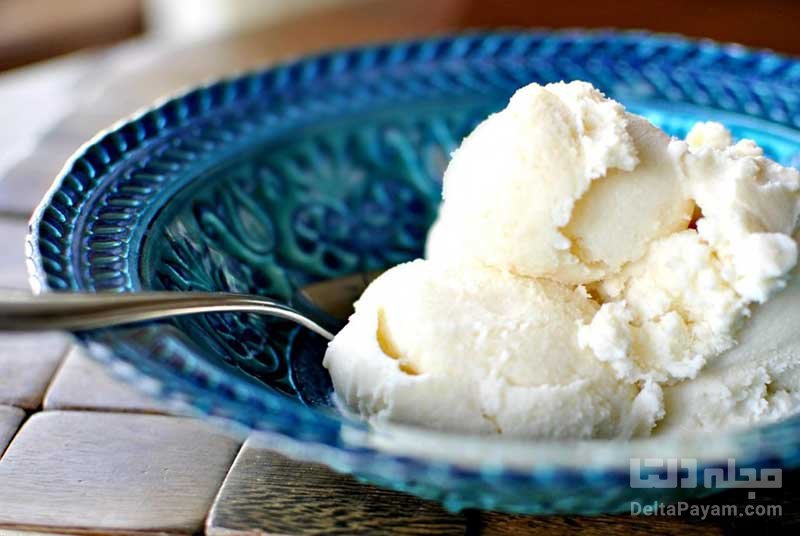 تهیه بستنی سنتی بدون ثعلب