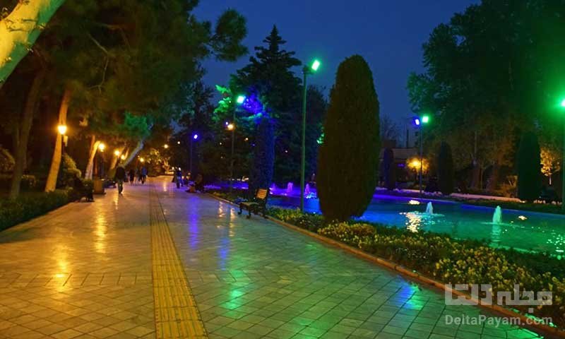 گردش شبانه در تهران
